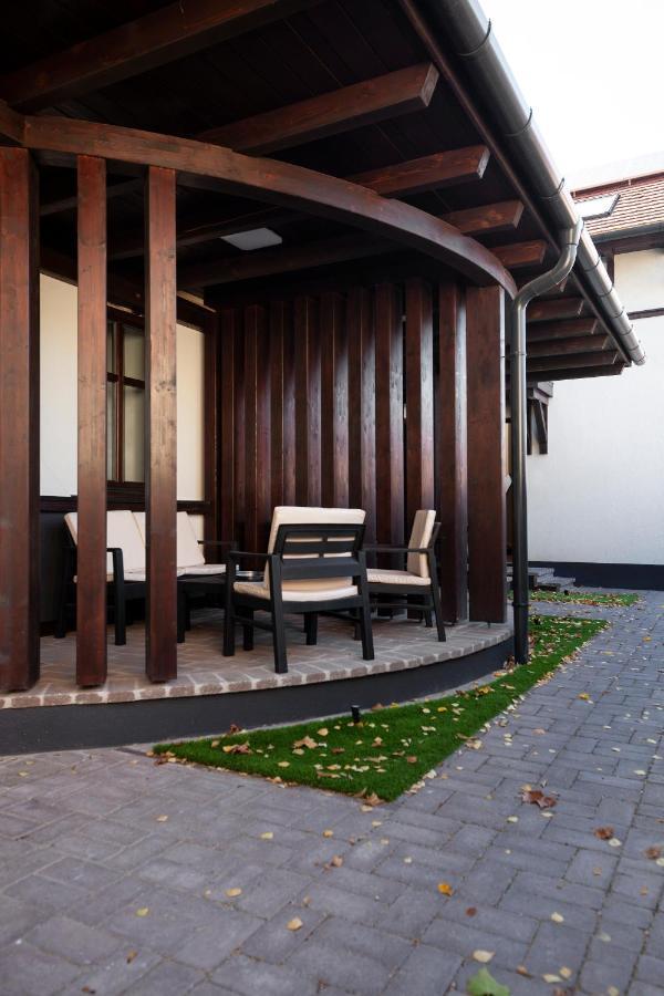 Hvt Comfort Apartments Mezőkövesd Exteriér fotografie