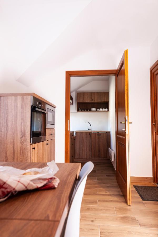 Hvt Comfort Apartments Mezőkövesd Exteriér fotografie